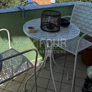 Rijeka, Srdoči, dvoetažni 3s+db, 85.59m2, balkon