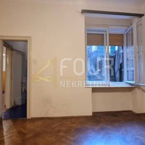 Rijeka, Sušak, gospodski 4skl, 109.93m2, balkon