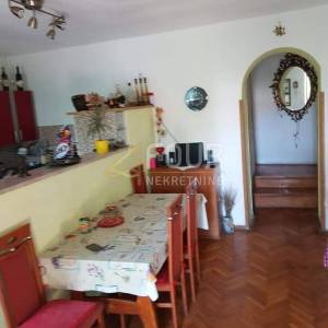 Rijeka, Trsat, 2S+DB, stan s okućnicom