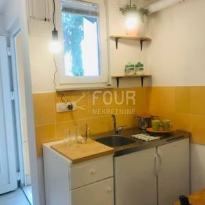 Rijeka, Trsat, dvoetažni stan, 5s+db, 120.80m2, balkon i terasa