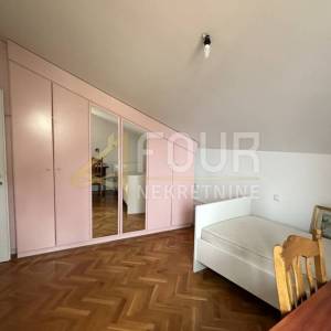 Rijeka, Trsat, dvoetažni stan, 5s+db, 120.80m2, balkon i terasa