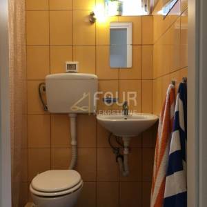 Rijeka, Trsat, dvoetažni stan, 5s+db, 120.80m2, balkon i terasa