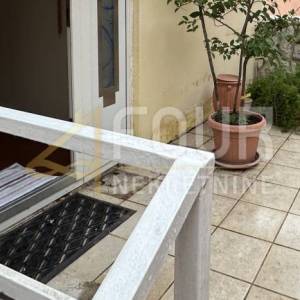 Rijeka, Trsat, dvoetažni stan, 5s+db, 120.80m2, balkon i terasa