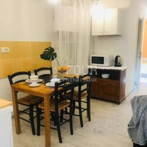 Rijeka, Trsat, dvoetažni stan, 5s+db, 120.80m2, balkon i terasa