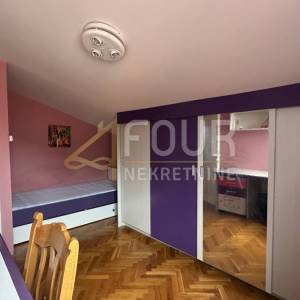 Rijeka, Trsat, dvoetažni stan, 5s+db, 120.80m2, balkon i terasa