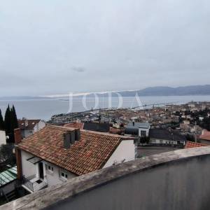 Rijeka, Trsat kuća sa prekrasnim pogledom roh bau