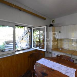 Rijeka, Trsat, kuća u nizu, 90m2, pogled na more