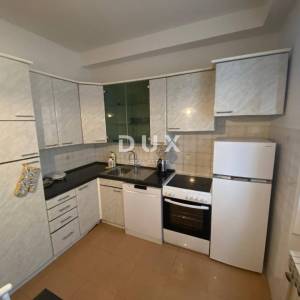 RIJEKA, TRSAT - stan 132 m2, 4S+DB s panoramskim pogledom na more + dodatni stan 31 m2! PRILIKA!