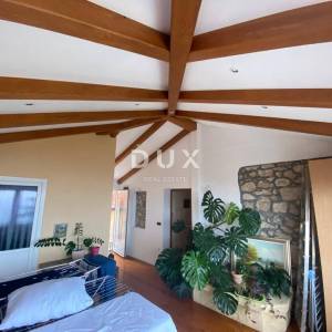 RIJEKA, TRSAT - stan 132 m2, 4S+DB s panoramskim pogledom na more + dodatni stan 31 m2! PRILIKA!