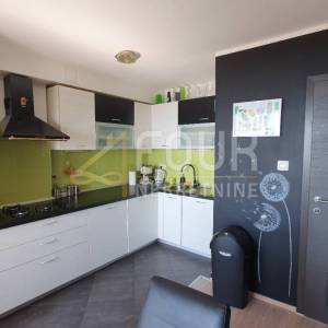 Rijeka, Turnić, stan 1s+db, 52.97m2, balkon, pogled na more