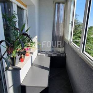 Rijeka, Turnić, stan 1s+db, 52.97m2, balkon, pogled na more