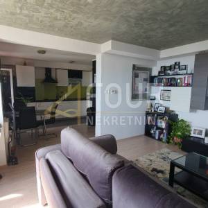 Rijeka, Turnić, stan 1s+db, 52.97m2, balkon, pogled na more