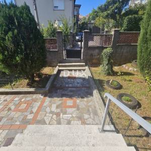 RIJEKA - ZAMET - 2S+DB stan u privatnoj kući, terasa, pogled more, SAMO KOD NAS!