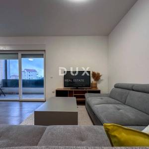 RIJEKA, ZAMET - 3S+DB u novogradnji s velikom terasom i parkingom