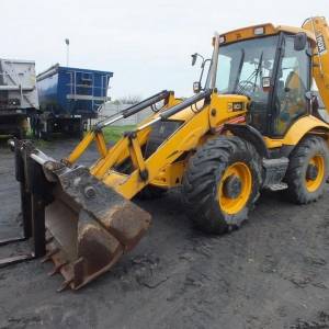 Rovokopači-Utovarivači JCB 3 CX Super Master = 2008