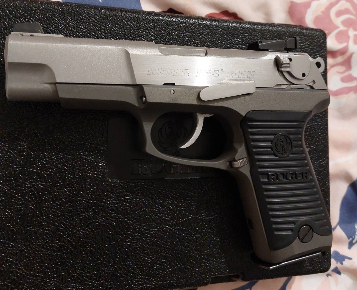 Ruger P85 mkII 9x19