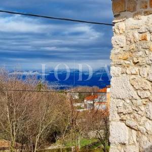 Rustikalna kamena kuća sa bazenom, Malinska, okolica 