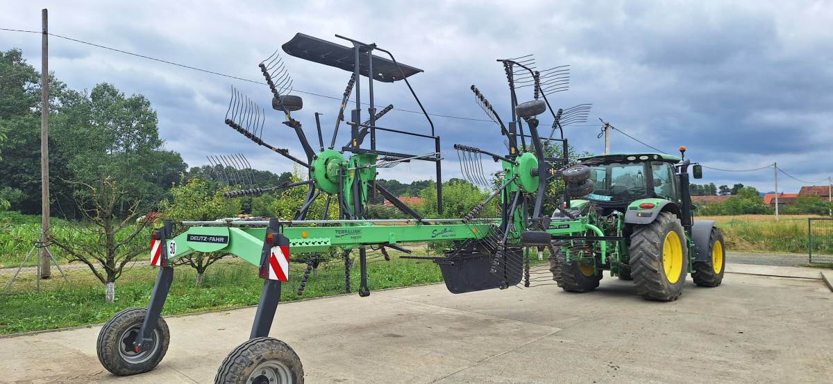 Sakupljač sijena Deutz Fahr SwatMaster 6952 Vario
