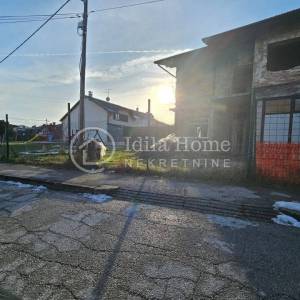 Samobor/Bregana/kuća za investiciju/350m2 PRILIKA!