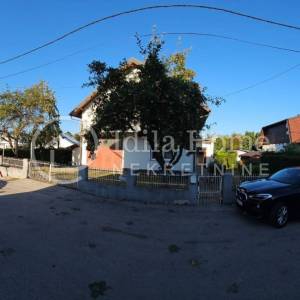 Samobor/Domaslovec/PETEROSOBNA obiteljska kuća na 463m2 parceli