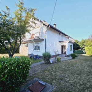 Samobor/Domaslovec/PETEROSOBNA obiteljska kuća na 463m2 parceli