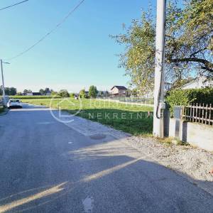 Samobor/Domaslovec/PETEROSOBNA obiteljska kuća na 463m2 parceli