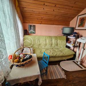 Samobor/Klake vikend kuća sa voćnjakom PRILIKA!