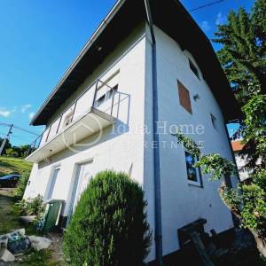 Samobor/Klake/obiteljska kuća sa 1147m2 zemljišta/SNIŽENO!