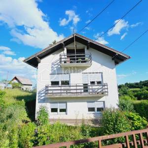 Samobor/Klake/obiteljska kuća sa 1147m2 zemljišta/SNIŽENO!
