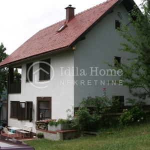 Samobor/Okić/kuća sa 1618m2 zemljišta i FANTASTIČNIM POGLEDOM!