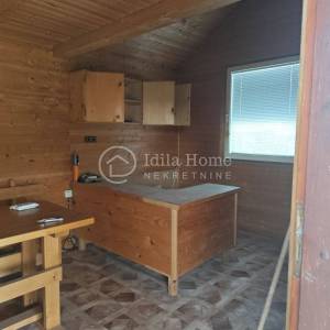 Samobor/okolica/građevinsko z.sa vrtnom kućicom na 910 m2/TOP LOKACIJA!