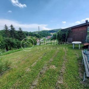 Samobor/Otruševec/vikendica sa 1339m2 zemljišta/PANORAMSKI POGLED!
