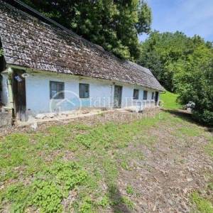 Samobor/Rude staro imanje sa 2.236 m2 zemljišta!/POVOLJNO!