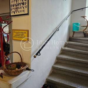 Samobor/vlastelinsko imanje sa kućom u centru grada/TOP LOKACIJA!