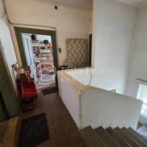 Samobor/vlastelinsko imanje sa kućom u centru grada/TOP LOKACIJA!