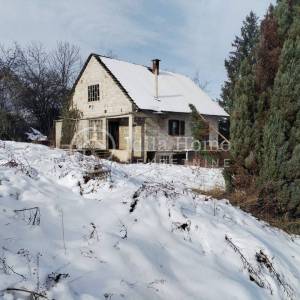Samobor/Vrhovčak Građevinsko Zemljište sa starom kućom 3700 m2