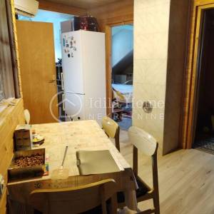 Samobor/Vrhovčak/POVOLJNO/Kuća Sa Dva Stana 120 m2