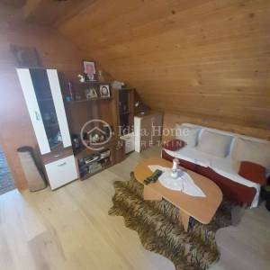 Samobor/Vrhovčak/POVOLJNO/Kuća Sa Dva Stana 120 m2
