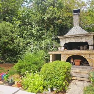 Samostojeća kuća s tri stana, pogled more - Malinska