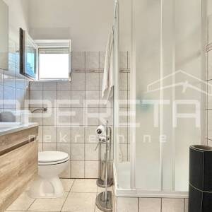 Samostojeća kuća u prvom redu do mora, Posedarje 