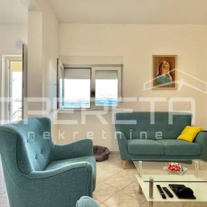 Samostojeća kuća u prvom redu do mora, Posedarje 