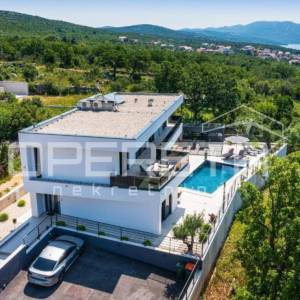 Samostojeća moderna kuća s pogledom na more, Maslenica