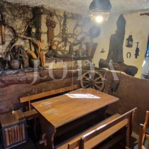 Šarmantna kuća s pogledom na more u mirnom zaleđu Crikvenice