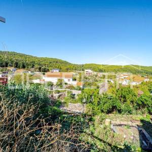 Šarmantne kamene kuće za obnovu u srcu Žrnova, Korčula