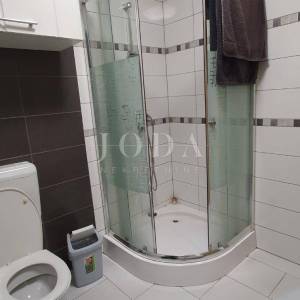 Selce, apartman u prizemlju sa pogledom