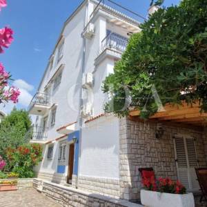 Selce apartmanska villa s pogledom na more