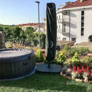Selce dva stana sa garažom