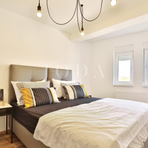 Seline, Starigrad - luksuzna villa s bazenom