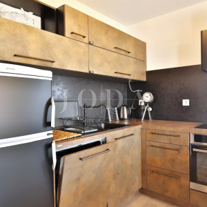 Seline, Starigrad - luksuzna villa s bazenom