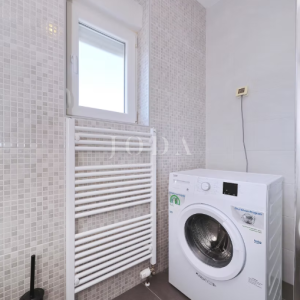 Seline, Starigrad - luksuzna villa s bazenom